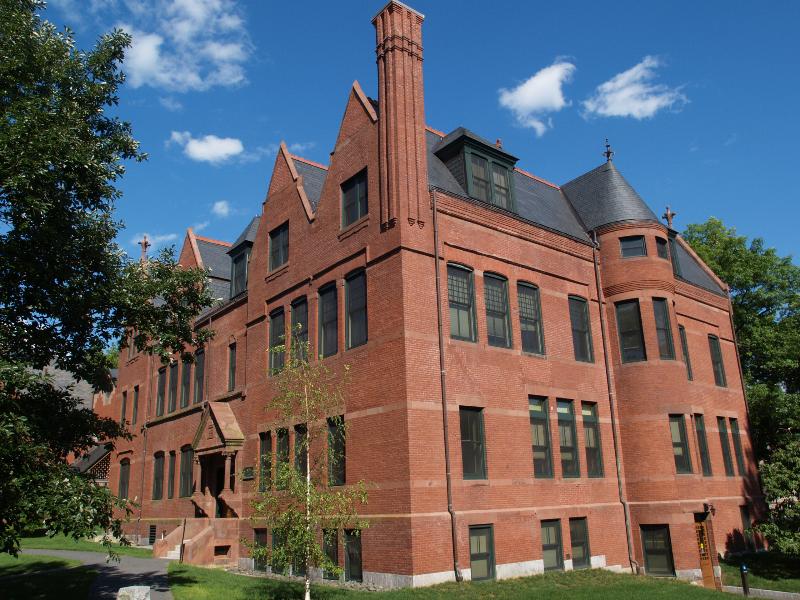 Northampton, Massachusetts (MA): Smith College: Lilly Hall (1886, William C. Brocklesby)