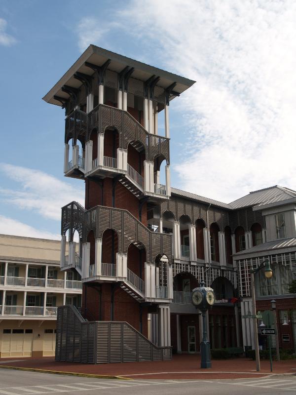 Celebration, Florida (FL): Celebration Avenue: tower