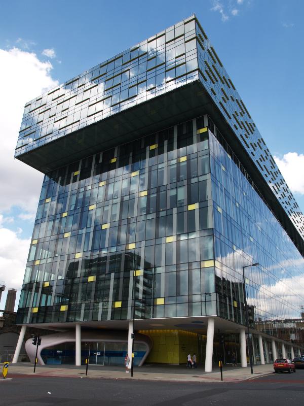 London, England: Palestra Building (197 Blackfriars Road): view (2006, Will Alsop)