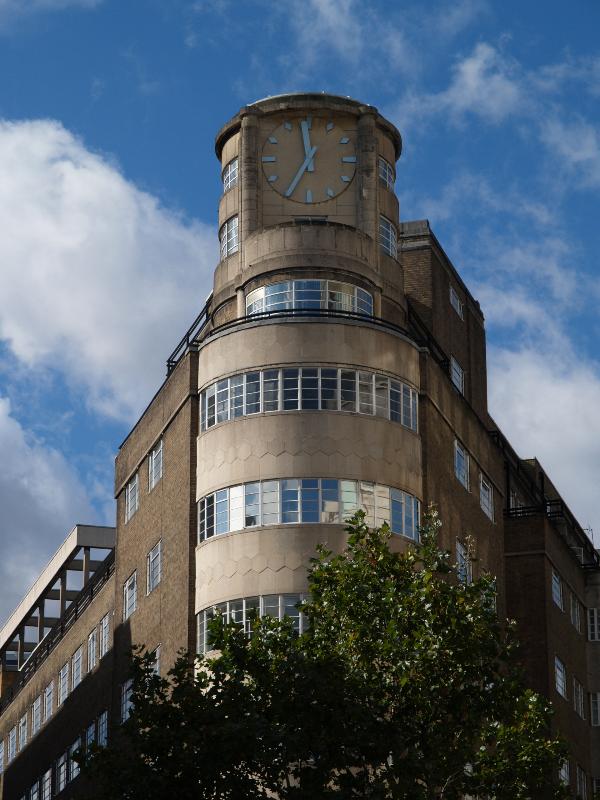 London, England: 1 New Oxford Street: corner of building (art deco)