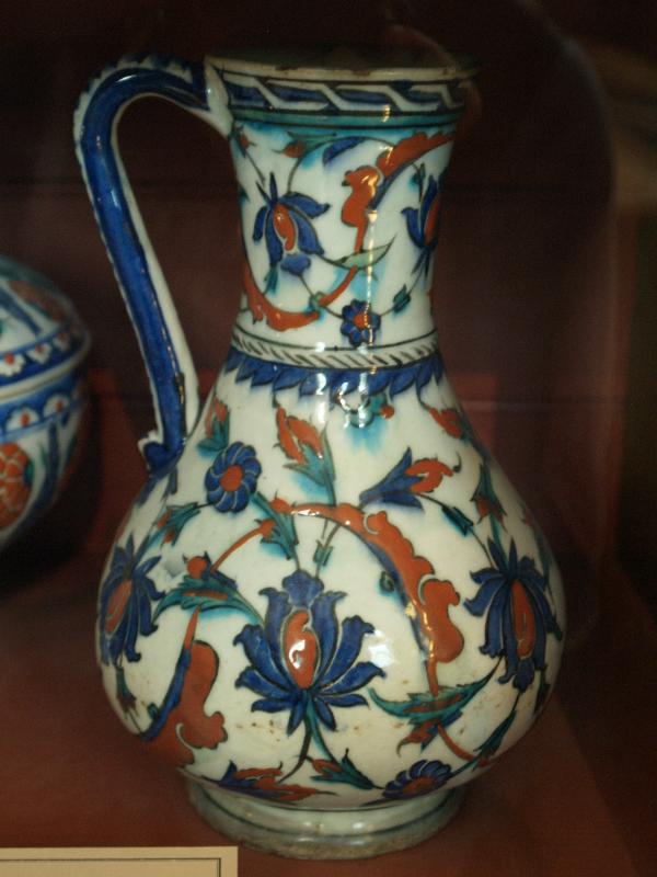 London, England: British Museum: Iznik jug (16th-17th century, Turkey)