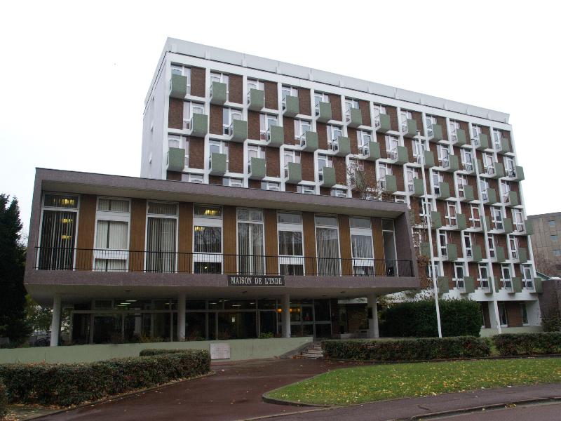 Paris, France: Maison de l'Inde (Cite Internationale Universitaire de Paris): view (1968, J.M. Benjamin, H.R. Laroya and Gaston Leclaire)