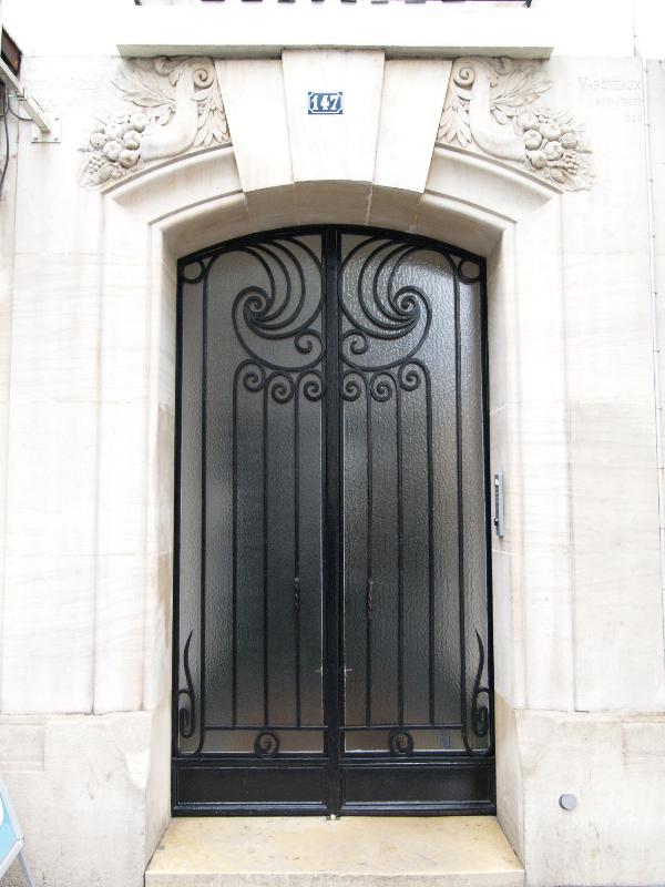 Paris, France: 147 Rue d'Alesia: door (1923, Varoteaux)