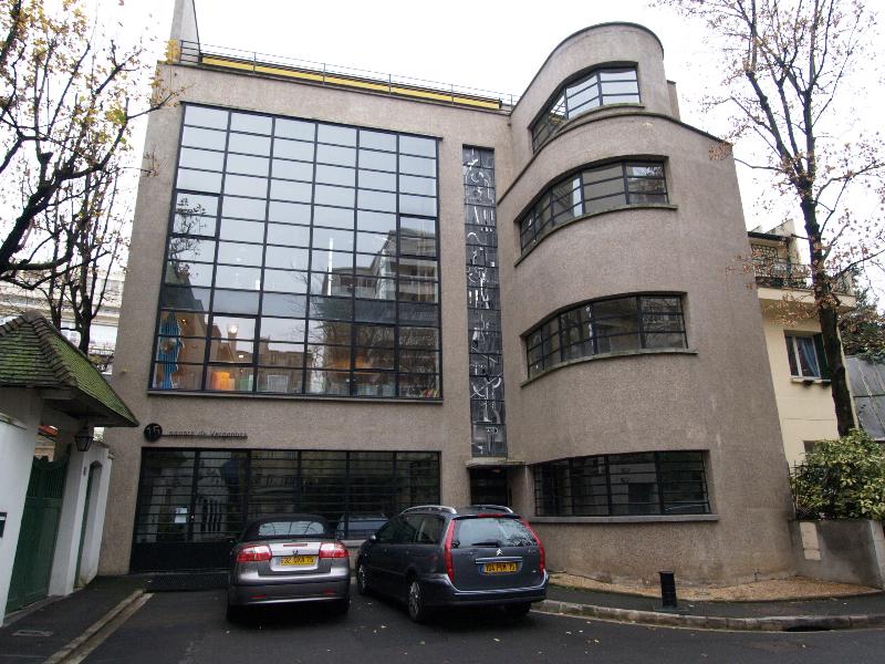 Paris, France: Atelier Barillet, 15 Square de Vergennes: view in daytime (art deco, 1932, architect Robert Mallet-Stevens, stained glass windows by Louis Barillet; restored 2001-2002)