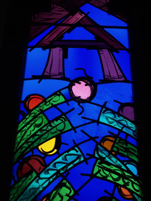 Oundle, England: Oundle School Chapel: The Triumphal Entry into Jerusalem (2004, Mark Angus)