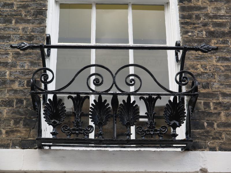Cambridge, England: CUP bookshop, St Mary's Street: window grill
