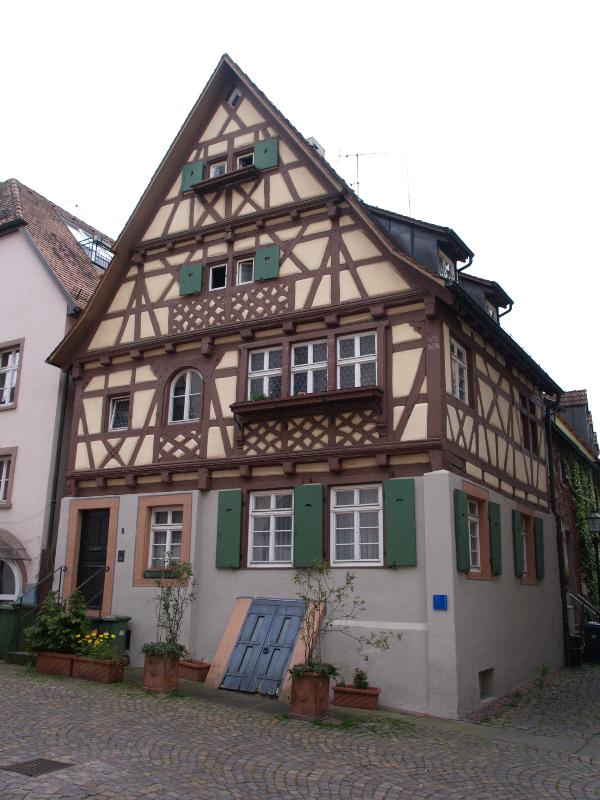 Ettlingen, Germany: Kirchenplatz: latticework house (former office for church taxes, restored 1980s)