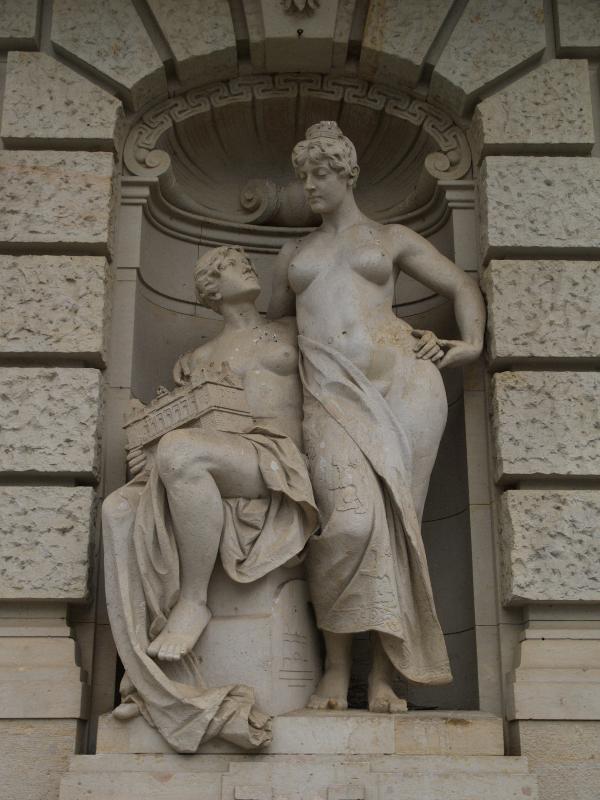 Berlin, Germany: Theater des Westens (Kantstrasse): sculpture at front (1895-1896, architect Bernhard Sehring)