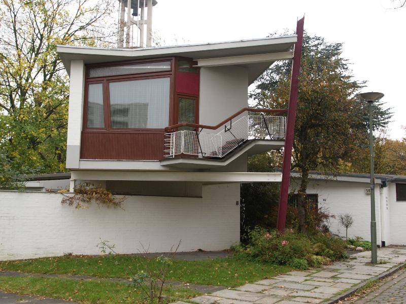 Berlin, Germany: Haendelallee 59: view (built for Interbau 1957, architect Wolf von Mollendorf and Sergius Ruegenberg)
