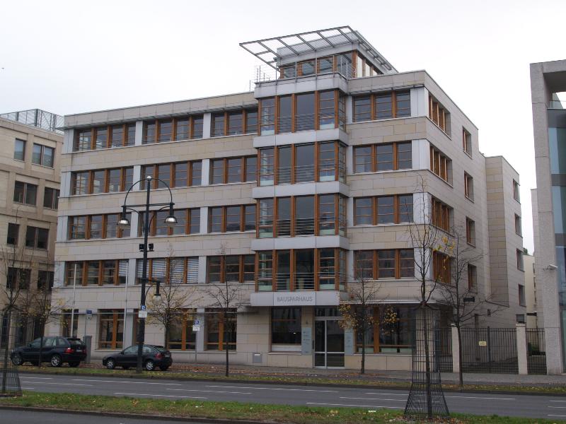 Berlin, Germany: Bausparhaus (Klingelhoeferstrasse 4): view (1998-2000, architect Moore, Ruble, Yudell)