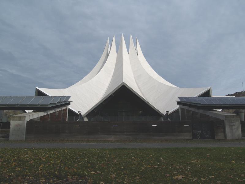 Berlin, Germany: Neues Tempodrom (Moeckernstrasse): view (2001, von Gerkan, Marg und Partner)