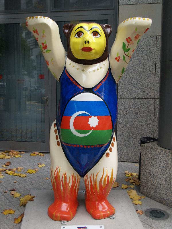 Berlin, Germany: Berliner Wasserbetriebe headquarters (Neue Judenstrasse): Berlin bear (artist Ibrahim Ehrari)