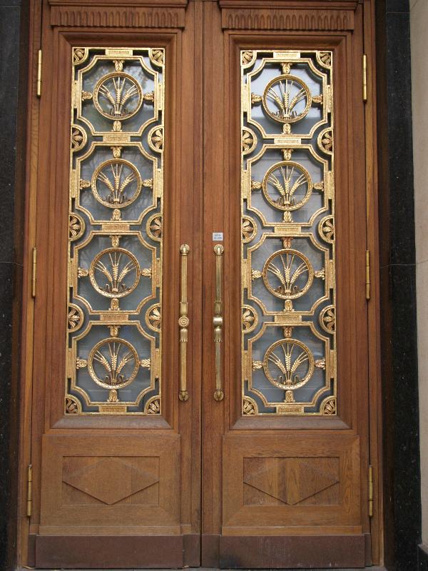 Berlin, Germany: Russian Embassy (Unter den Linden): door (1950-1953, Friedrich Skujin)