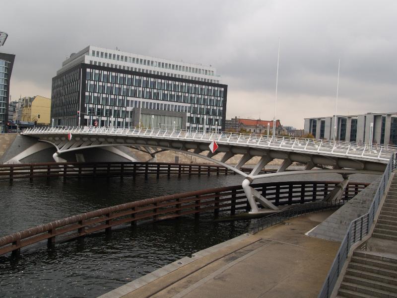 Berlin, Germany: Kronprinzenbrucke: view (1992-1994, Santiago Calatrava) (with Bundespresamt behind)