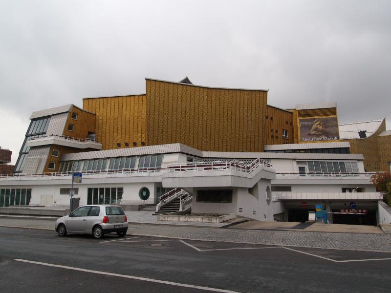 Berlin, Germany: Kammermusiksaal (Herbert von Karajan Strasse): view (1984-1987, architects Hans Scharoun, Edgar Wisniewski)