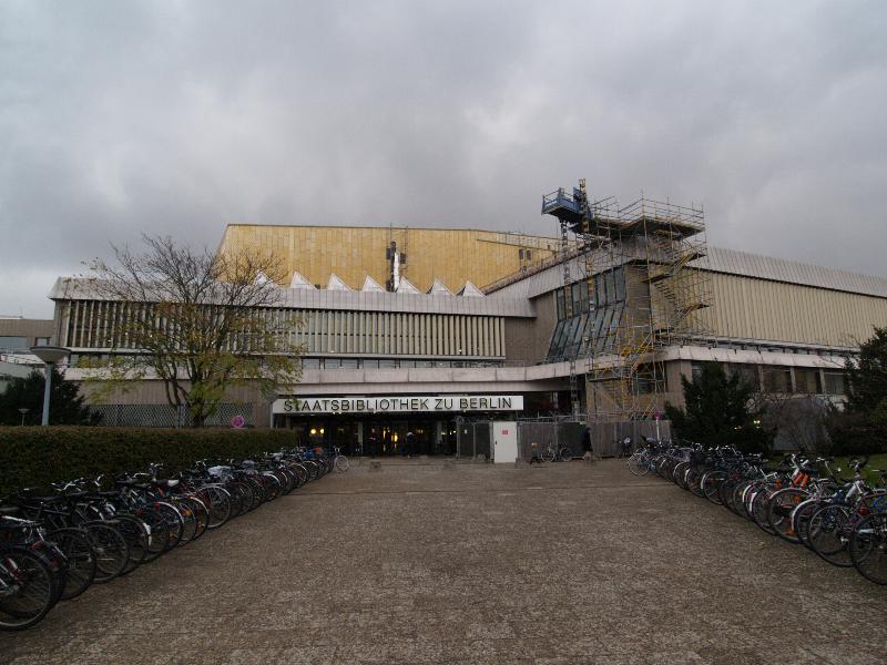 Berlin, Germany: Staatsbibliothek (Potsdamer Strasse): view (1967-1968, Hans Scharoun, Edgar Wisniewski)