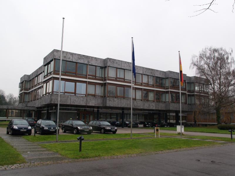 Karlsruhe, Germany: Bundesverfassungsgericht (Federal Constitutional Court) (Schlossbezirk): view (1965-1969, Paul Baumgarten)