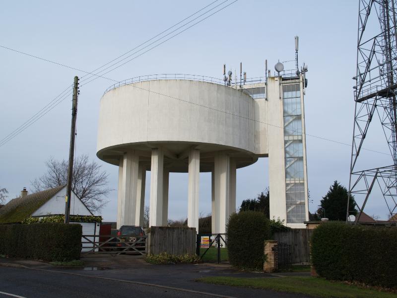 Haddenham, England: Water Tower: view (1967, engineer F.W. Sanders)