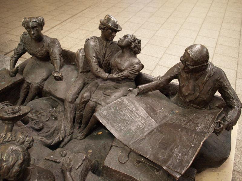 Karlsruhe, Germany: Hauptbahnhof: 'Zugabteil' (1984, sculptor Gudrun Schreiner)