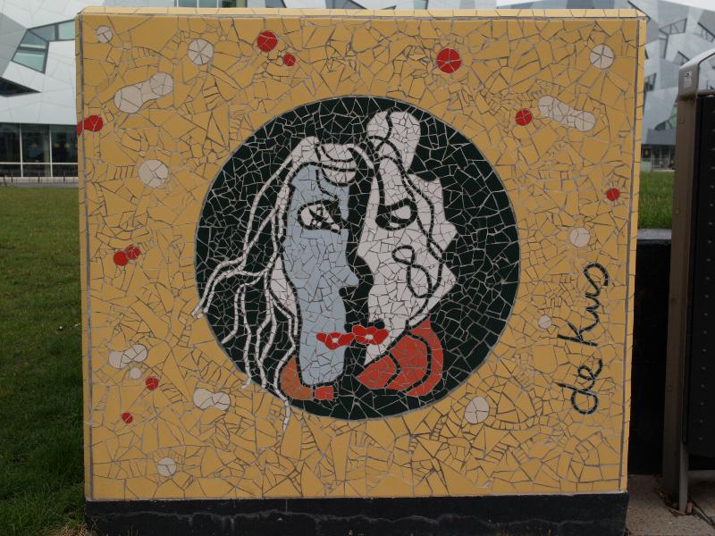 Nijmegen, Netherlands: Vondelstraat / Arend Noorduijnstraat: 'De Kus' (The Kiss, c2006)