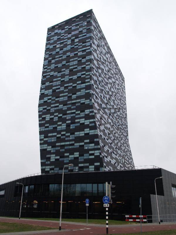 Nijmegen, Netherlands: 52 Degrees (FiftyTwoDegrees, Neerbosscheweg): view (2005-2008, Mecanoo Architecten)
