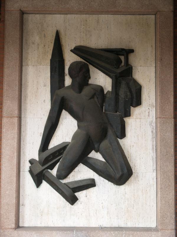 Nijmegen, Netherlands: train station (Stationsplein): relief (1955, sculptor Charles Hammes)