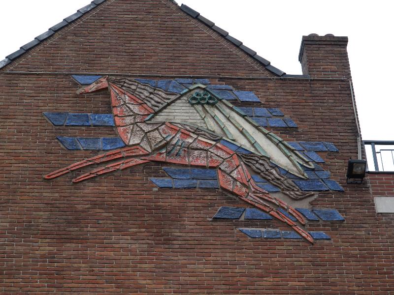 Nijmegen, Netherlands: Marienburg 85: Symbool van Communicatie' top half, 1972, Hendrik Meek)