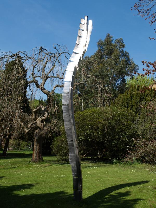 Cambridge, England: Jesus College: Spine (1996, Diane Maclean)