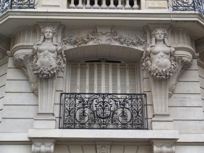 Paris, France: 16 Rue Bouchut: window decoration (1905, architect L.Maechler, sculptor Paul Le Begue)