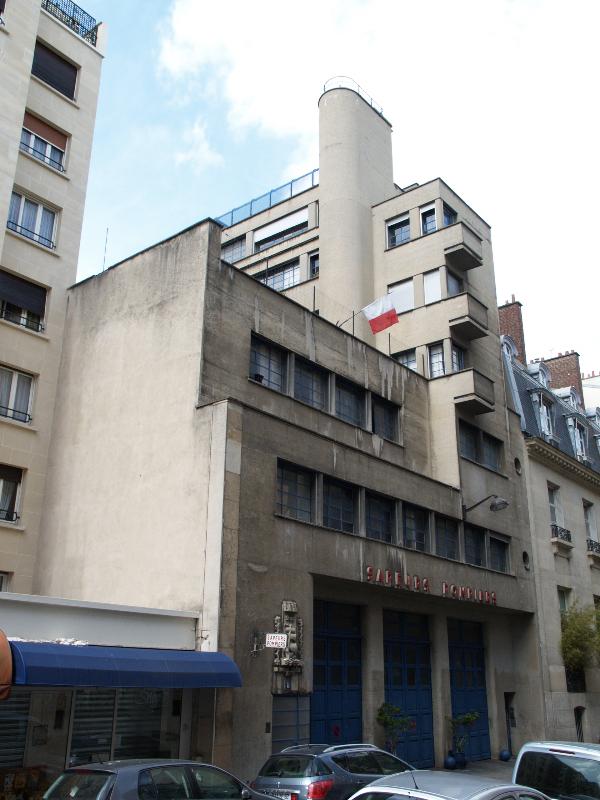 Paris, France: Caserne des sapeurs / pompiers, 8 Rue Mesnil: view (1936, architect Robert Mallet-Stevens)