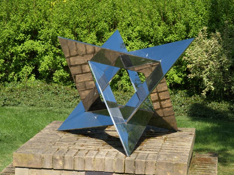Cambridge, England: Isaac Newton Institute: Genesis (1995, sculptor John Robinson)