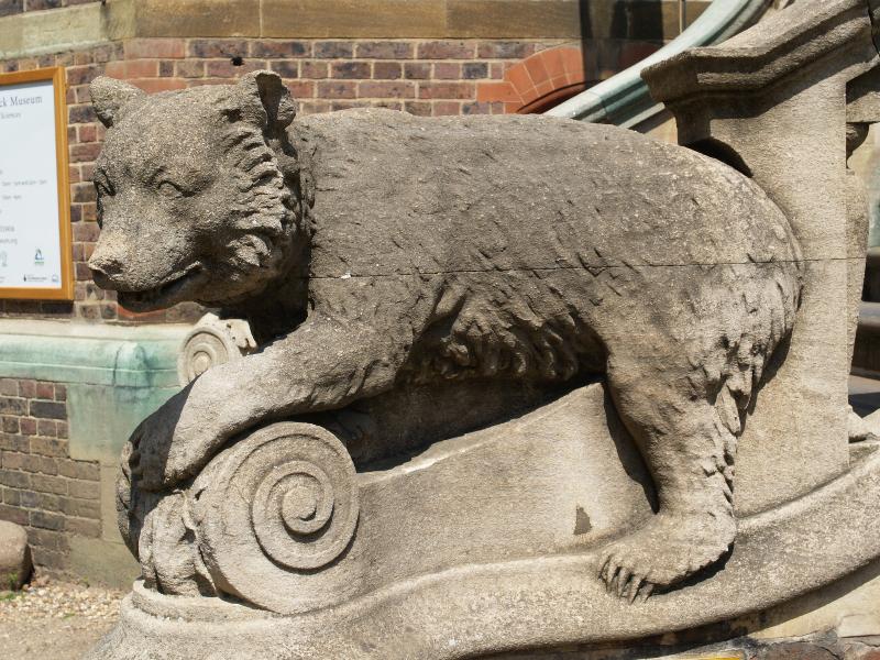 Cambridge, England: Sedgwick Museum, Downing Site: bear at bottom of stairs (1904,)