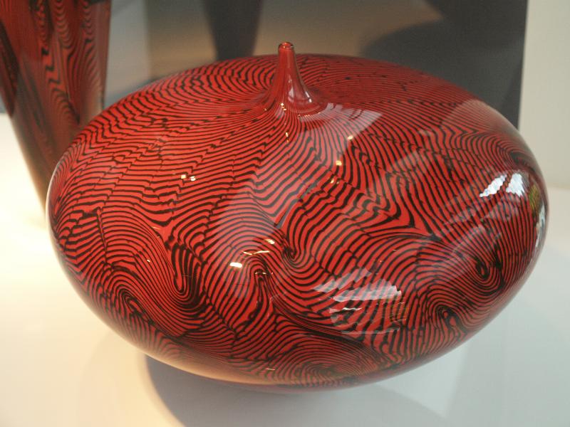 Corning, New York (NY): Corning Museum of Glass: Hopi (1996, artist Lino Tagliapietra)