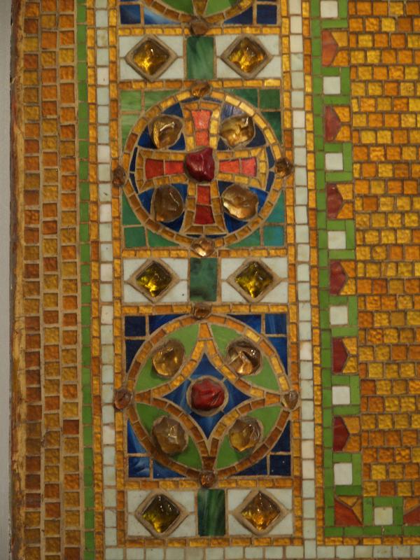 Corning, New York (NY): Christ Episcopal Church: Tiffany reredos, detail (probably in period of 1910-1913, Tiffany Studios)