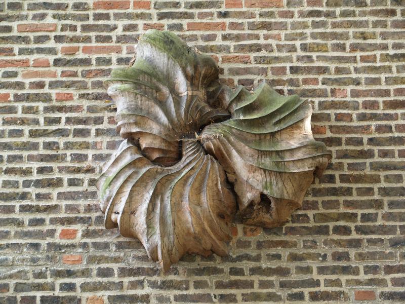 Cambridge, England: Jesus College: Maple Three Piece (1991, artist Richard Bray)