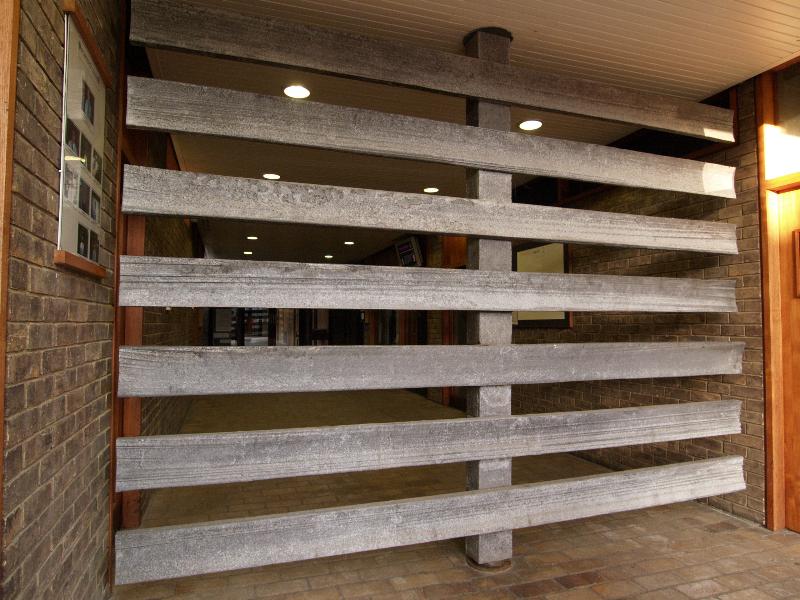 Cambridge, England: Churchill College: main entrance gate (1961, sculptor Geoffrey Clarke)