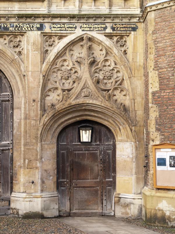 Cambridge, England: Trinity College: Great Gate, side entrance