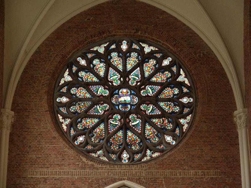 Brussels, Belgium: Eglise St-Sacrement: rose window