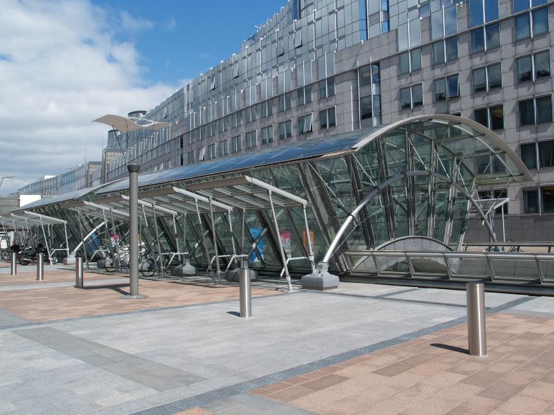 Brussels, Belgium: Gare du Luxembourg: entrance (2004, Atelier Espace Leopold)