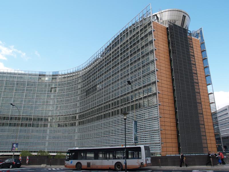 Brussels, Belgium: Berlaymont (European Commission building): view (1963-1969, architect Lucien de Vestel, in association with Jean Gilson, Andre and Jean Polak; renovated 1991-2004, architects Pierre Lallemand, Steven Beckers and Wilfried Van Campenhout)