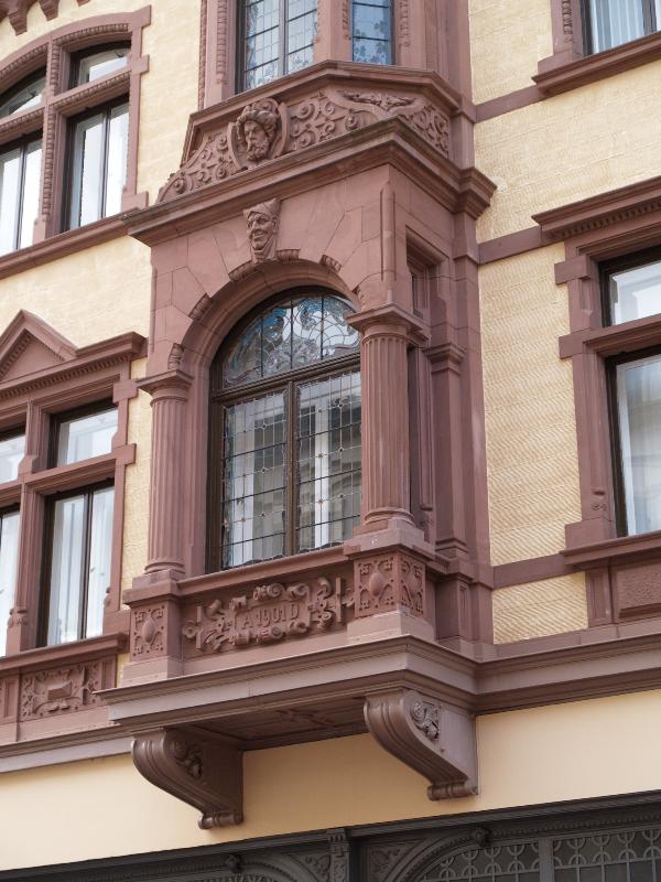 Heidelberg, Germany: 44 Hauptstrasse: window (1901)