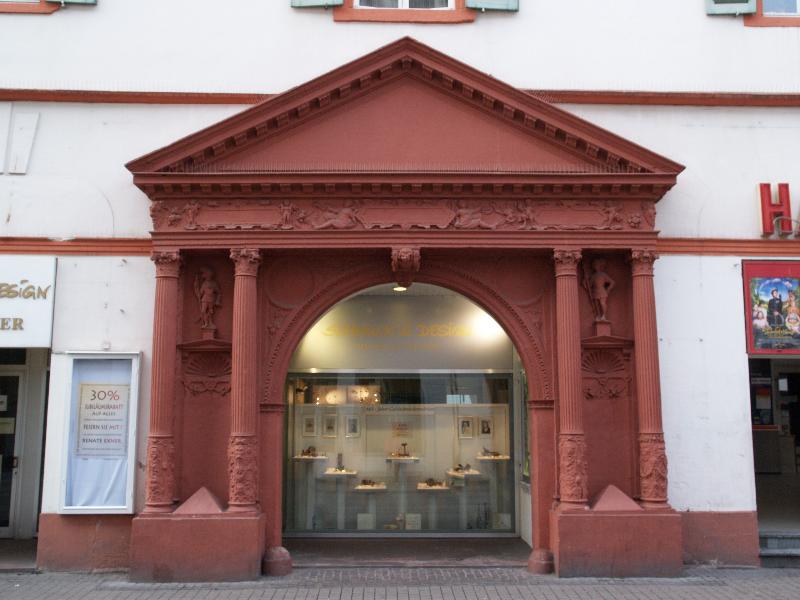 Heidelberg, Germany: Wormser Hof (English House): entrance (1610)