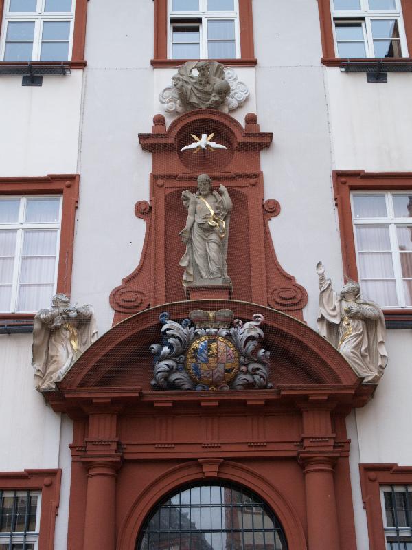 Heidelberg, Germany: 2 Richard Hauser Platz: facade