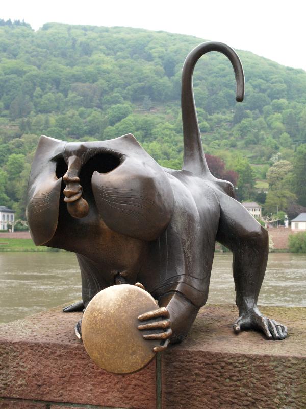 Heidelberg, Germany: Neckarstaden: Bruckenaffe (Bridge Monkey) (1979, sculptor Gernot Rumpf)