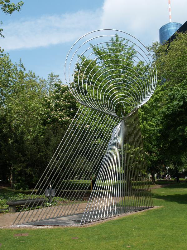 Frankfurt, Germany: Kaiserstrasse: sculpture in park
