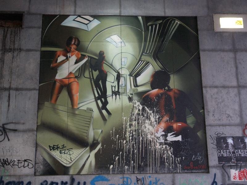 Brussels, Belgium: Rue Roger van der Weyden: street art