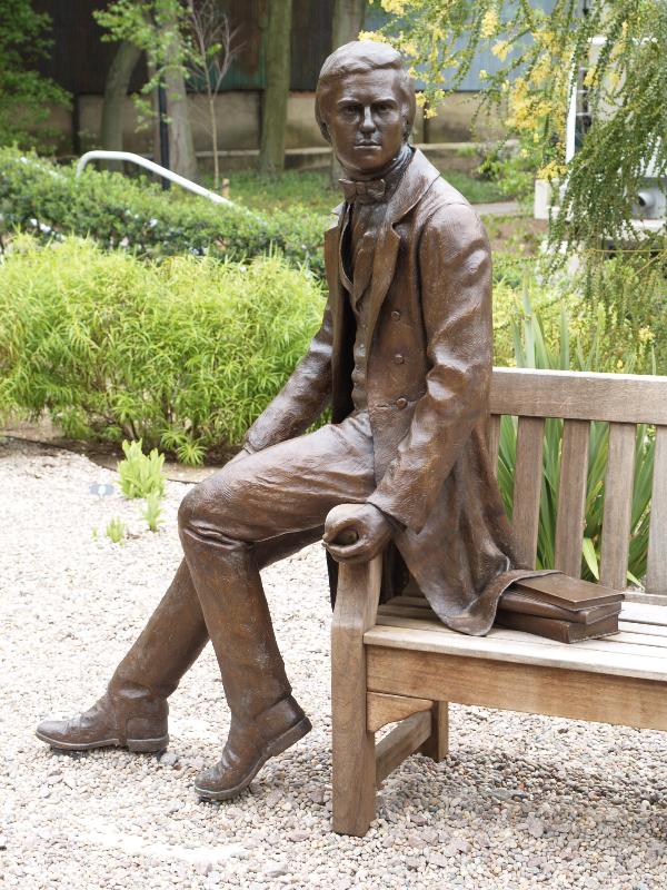 Cambridge, England: Christ's College: Charles Darwin (2009, sculptor Anthony Smith)