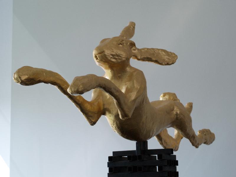 Richmond, Virginia (VA): Virginia Museum of Fine Arts: Large Leaping Hare (1982, sculptor Barry Flanagan)