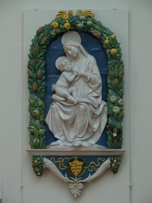 London, England: Victoria and Albert Museum: devotional relief with Virgin and Child (1478-1488, probably made by Andrea della Robbia)