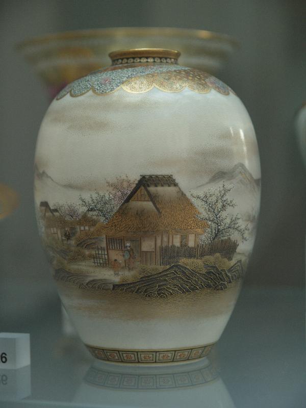 London, England: Victoria and Albert Museum: vase with landscape (about 1900, workshop of Yabu Meizan, Osaka, Japan)